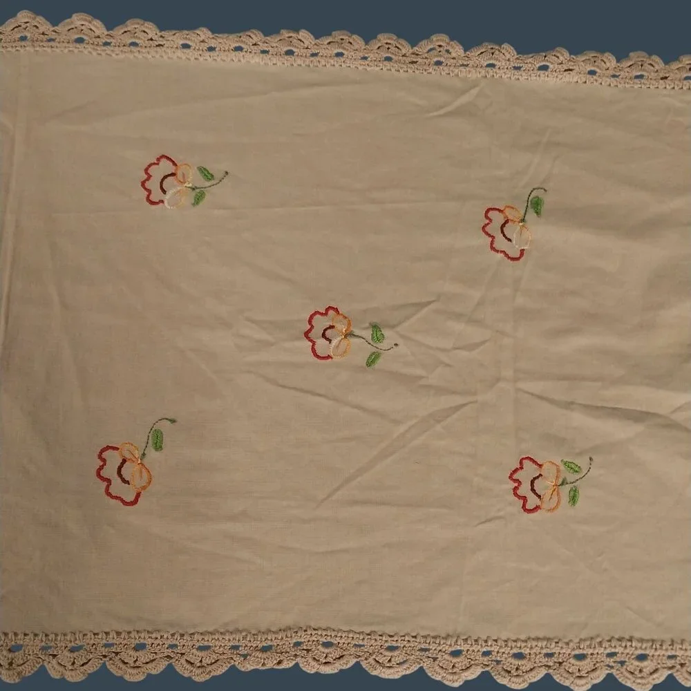 Embroidered Flowers Floral Table Runner Dresser Scarf With Crocheted Edges 57